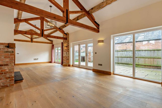 Crose Mere, Frankton Barn,, English Frankton, Shropshire photo 3