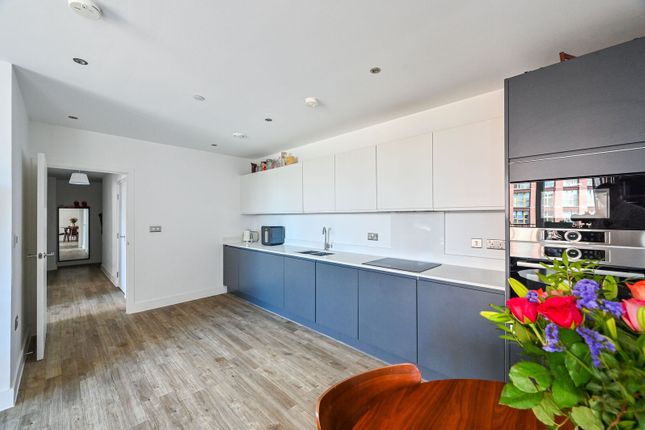 Rookwood Way, E3, Hackney Wick photo 4