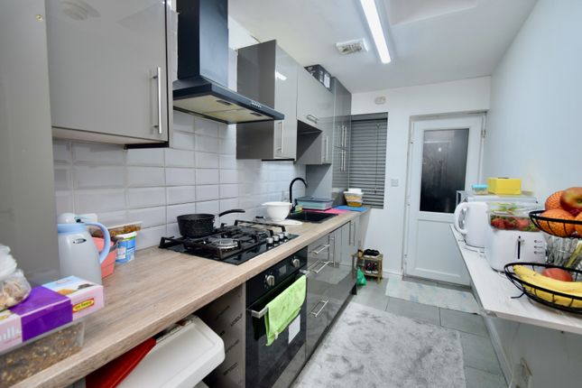 Flat for sale in Halstead Street, Spinney Hill