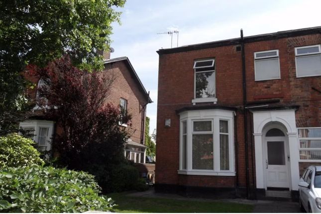 Flat to rent in Manchester Road, Southport PR9