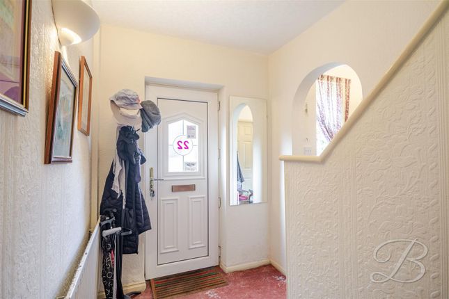 22, Brookside Glen, Chesterfield photo 4