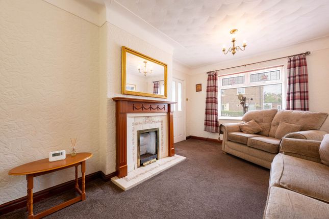 41 Lea Crescent, Ormskirk photo 4