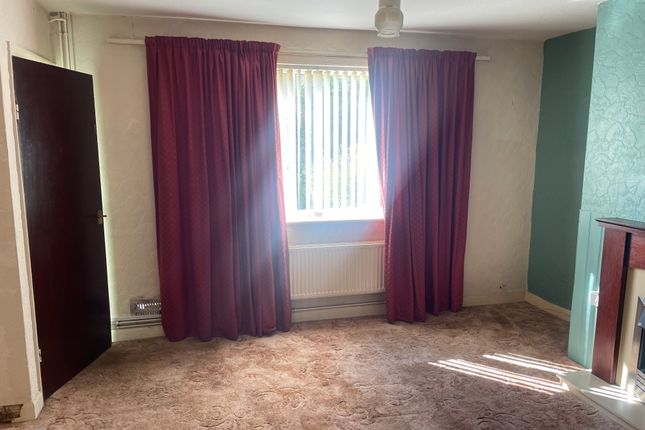 7 Grove Road, Overdale, Telford photo 4