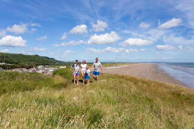Property for sale in Swift, Loire, Parkdean Resorts, Pendine Holiday Park, Marsh Road, Pendine