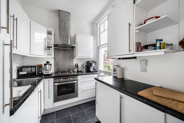 Thumbnail Flat to rent in Agamemnon Road, West Hampstead, London