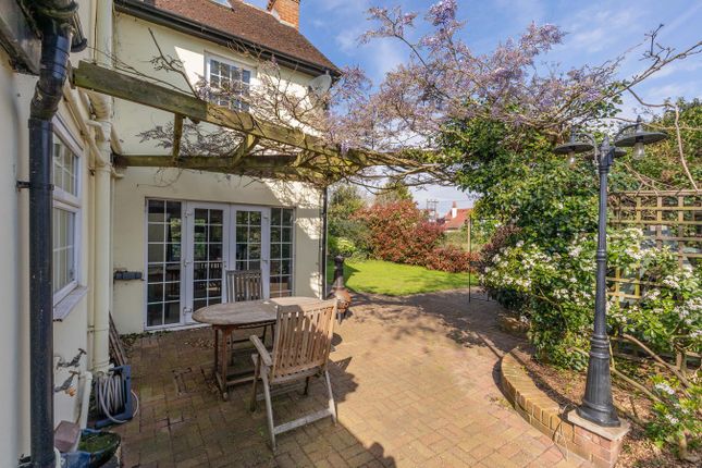 149, Swallow Street, Iver photo 4