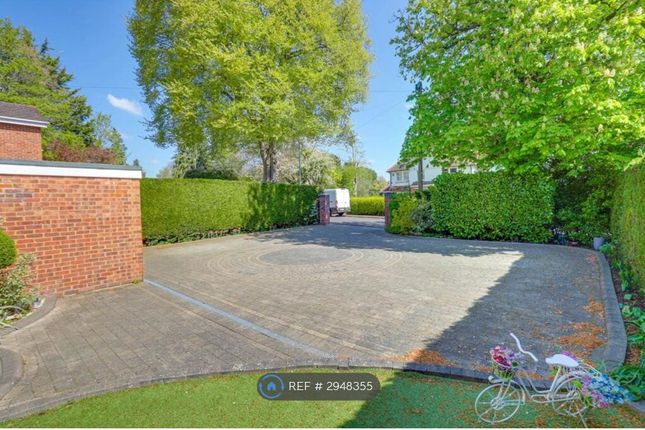 A Conisboro Avenue, Caversham, Reading photo 2