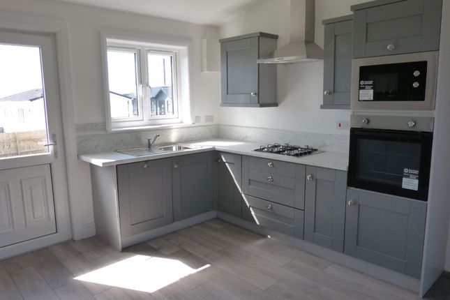 11, Manor Park, Penwithick photo 5