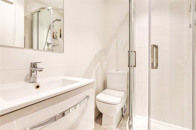 Flat 8, 59, Chiltern Street, London photo 3