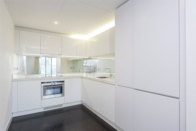 Flat for sale in Pan Peninsula Square, Canary Wharf