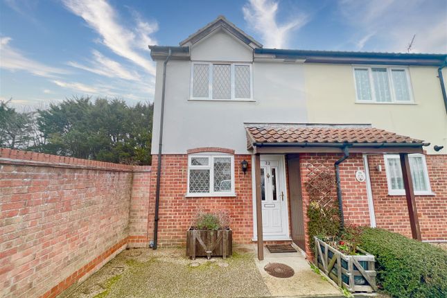 Thumbnail End terrace house to rent in Crossley Gardens, Ipswich