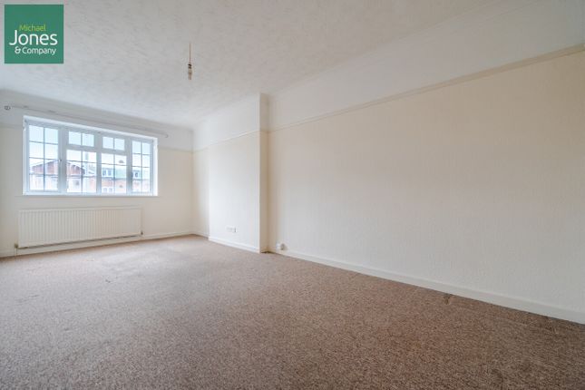 320, Goring Road, Worthing photo 3