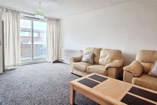 9B, Hermes Walk, Ealing photo 5
