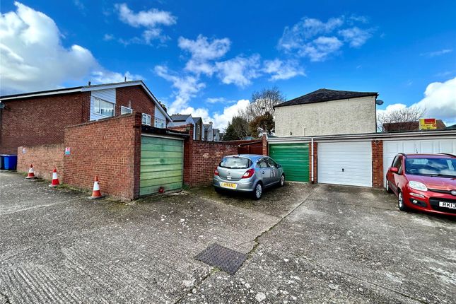 Semi-detached house to rent in Westborough Road, Maidenhead, Berkshire