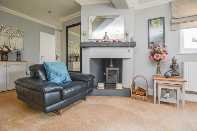 9, Orchard Lane, Brentwood photo 3