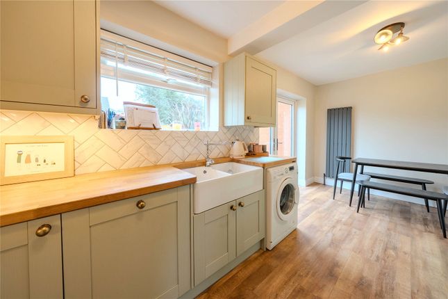 35, Carr Hill Road, Pudsey photo 3
