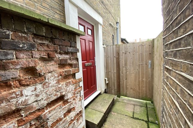 1 Bed Maisonette To Rent Moulsham Street, Chelmsford CM2