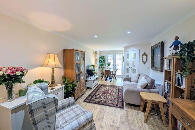 1-bed flat on 29 Pinfold Court Boldon Lane, Sunderland, £145,000