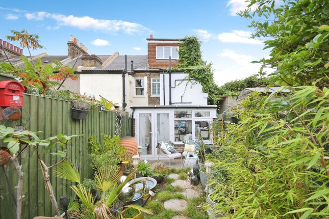 End terrace house for sale in Palmerston Road, Croydon