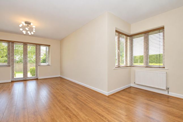 Flat 1 Montgomery Court 66, Mountfield Road, London photo 2