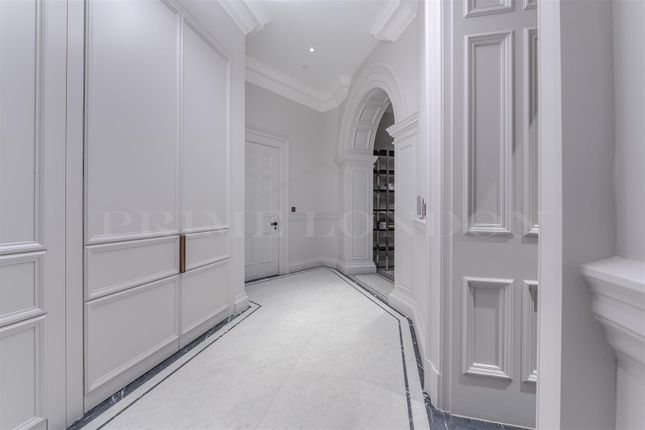 Flat to rent in The Old War Office, 57 Whitehall, London