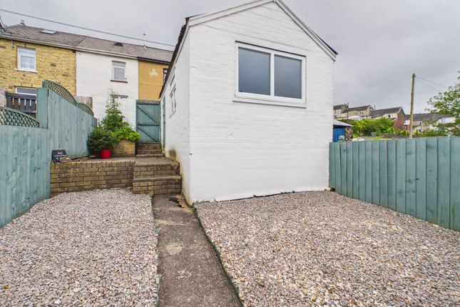 17 Greenfield Terrace, Ebbw Vale photo 4