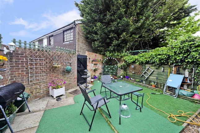 Semi-detached house for sale in Wood End Green Road, Hayes