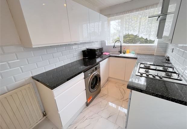 Semi-detached house to rent in Oldstead Road, Bromley
