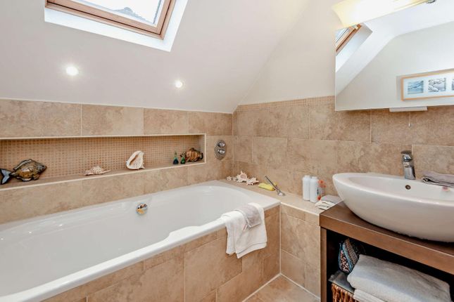 8587148-Interior10-800.Jpg