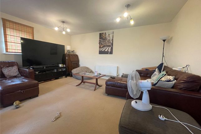 Flat for sale in Coach House Mews, Bicester, Oxfordshire