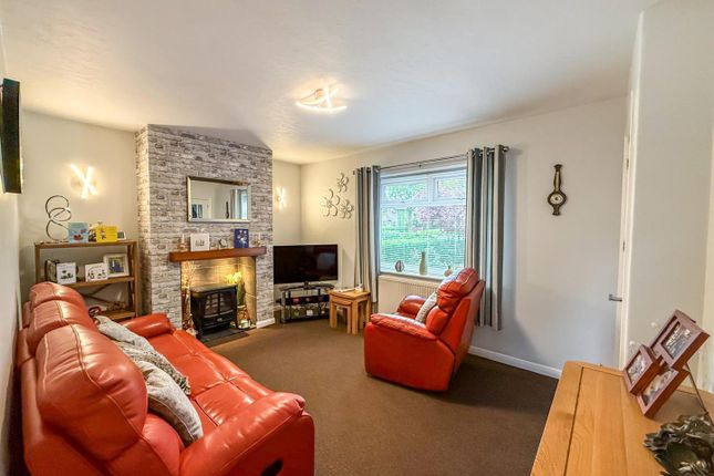 18, Welbeck Avenue, Buxton photo 4