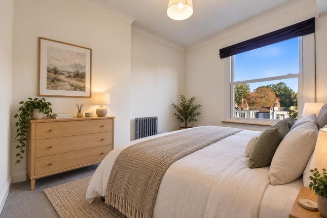 3, 23, Denning Road, London photo 4