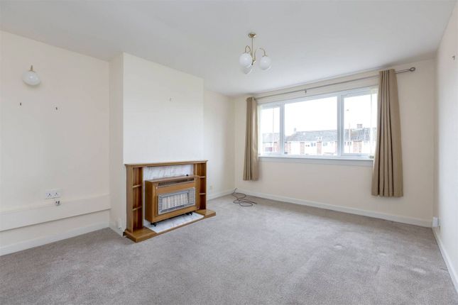 6 Drum Crescent, Gilmerton Edinburgh photo 2