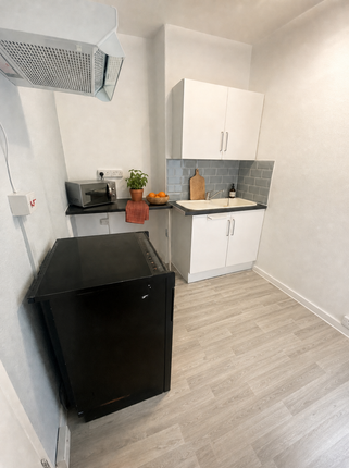 Commercial Road, Flat B, Grantham photo 4