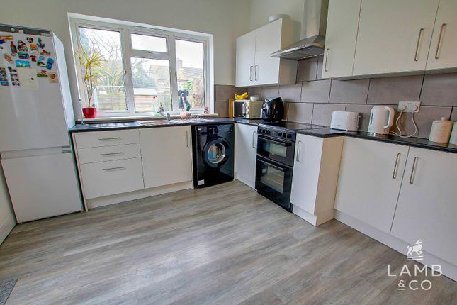 34, Beaumont Avenue, Clacton-On-Sea photo 2