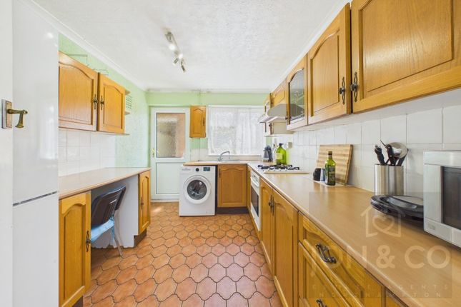 16, Evenley Road, Northampton photo 4