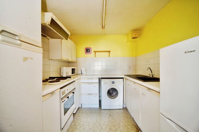 7/Roseacre Lodge, 38 Durants Road, Enfield photo 4