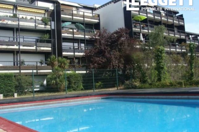 Apartment for sale in Talence, Gironde, Nouvelle-Aquitaine