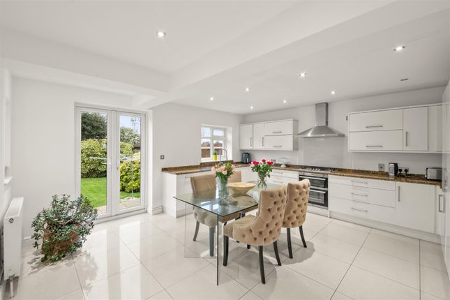 75, Shenley Avenue, Ruislip photo 2