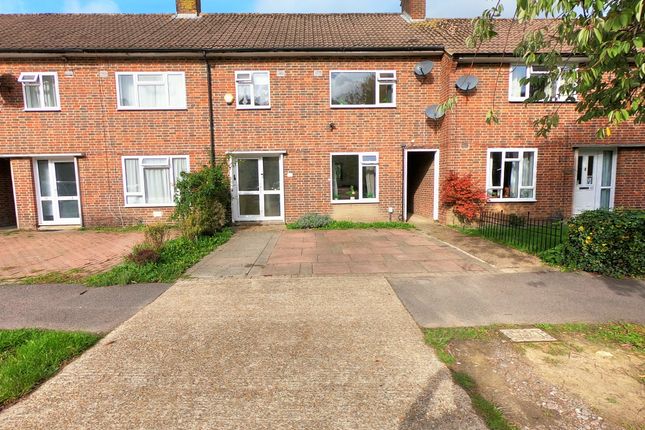 Thumbnail Terraced house to rent in Sunnymead, Crawley