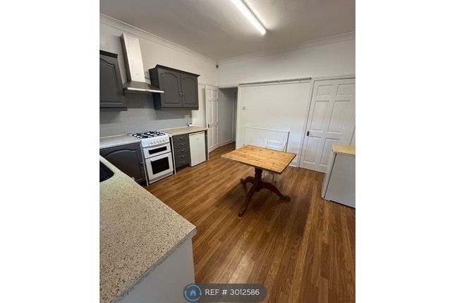 Kenyon Street, South Elmsall, Pontefract photo 2
