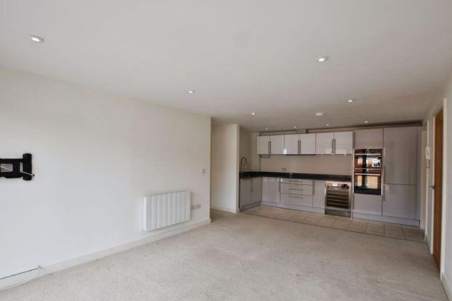 7 Holt Court, Brown Street, Salisbury photo 2