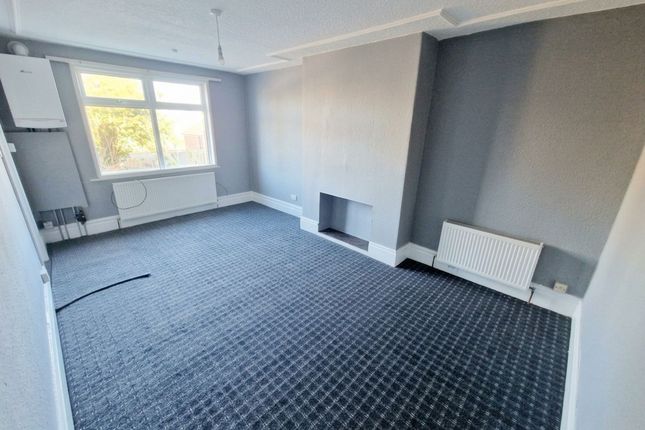 13 Walker Avenue, Manchester photo 5