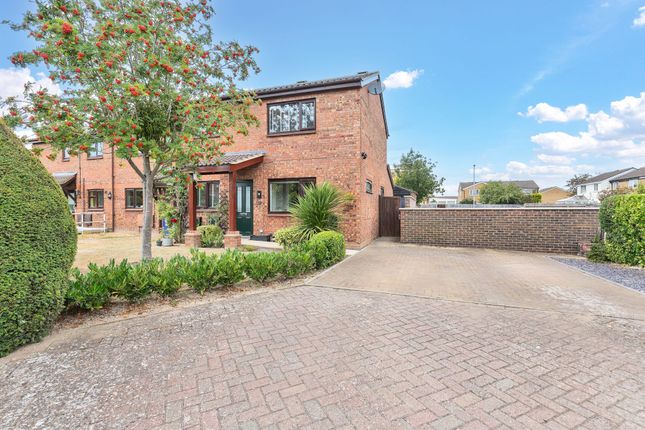 3-bed house on 2 Hinkins Close, Royston, £425,000