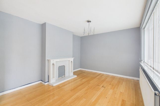 27 Brynteg Terrace, Ebbw Vale photo 2