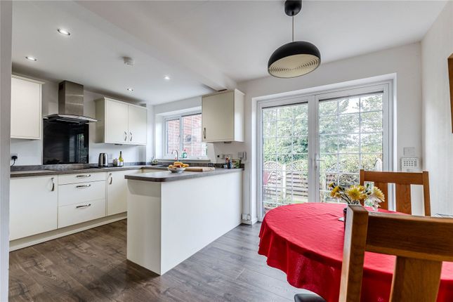 18, Spen Mews, West Yorkshire photo 3