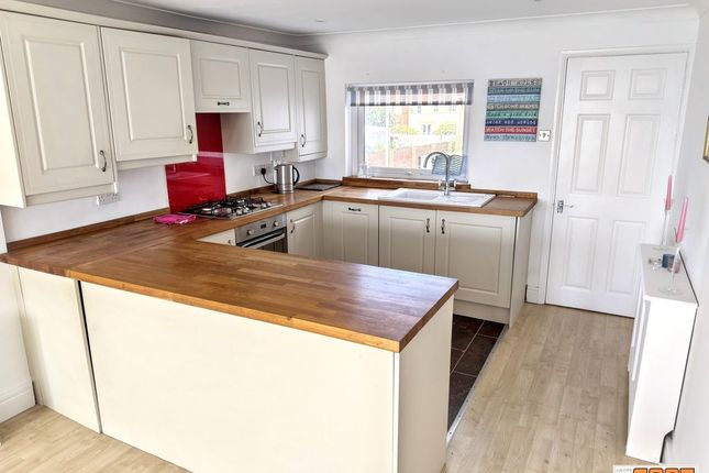 50a, Sea Front, Hayling Island photo 5