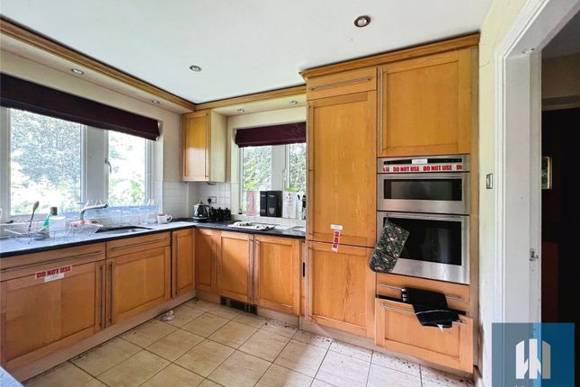 Westwood, 2a, Fenay Bankside, Huddersfield photo 3