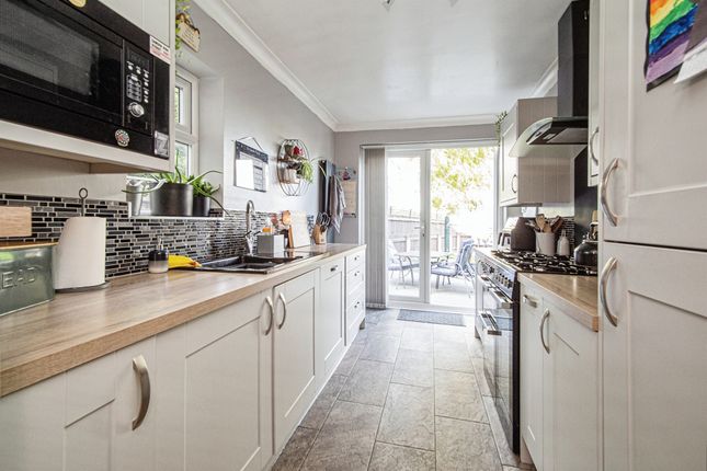 End terrace house for sale in Park Lane, Cottingham