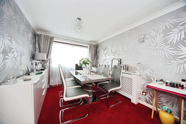 25, Ketton Close, Luton photo 4